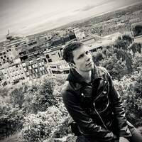 Nicolas S.