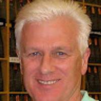 Glenn R. Glenn R.