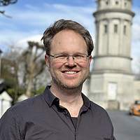 Luke W.