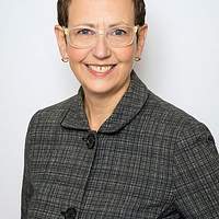Nicola R.