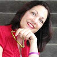 Claire F.