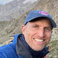 Dan V.