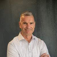 Tim V.