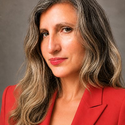Veronica Pamoukaghlian