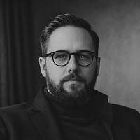RJ A.